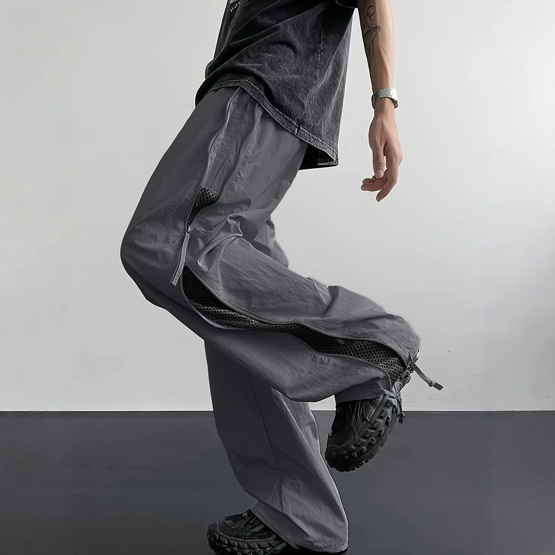 Summer breathable cargo pants for men — mesh zippered straight wide-leg long pants, quick-drying casual wear Menswear Trouser Plain