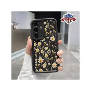 Compatible With Samsung Galaxy Series A54/A53/A52(A52S Compatible)/A34(5G)A32(5G)/A14(5G)/A13 5G/A04S/S21/S21U/S22/S22U/S23/S23+/S23U And S24 Series A15/A35(5G)/A55(5G)/A25(5G) + Daisy And Bee Pattern  Soft Silicone Smartphone Case Girls And Ladies Gifts