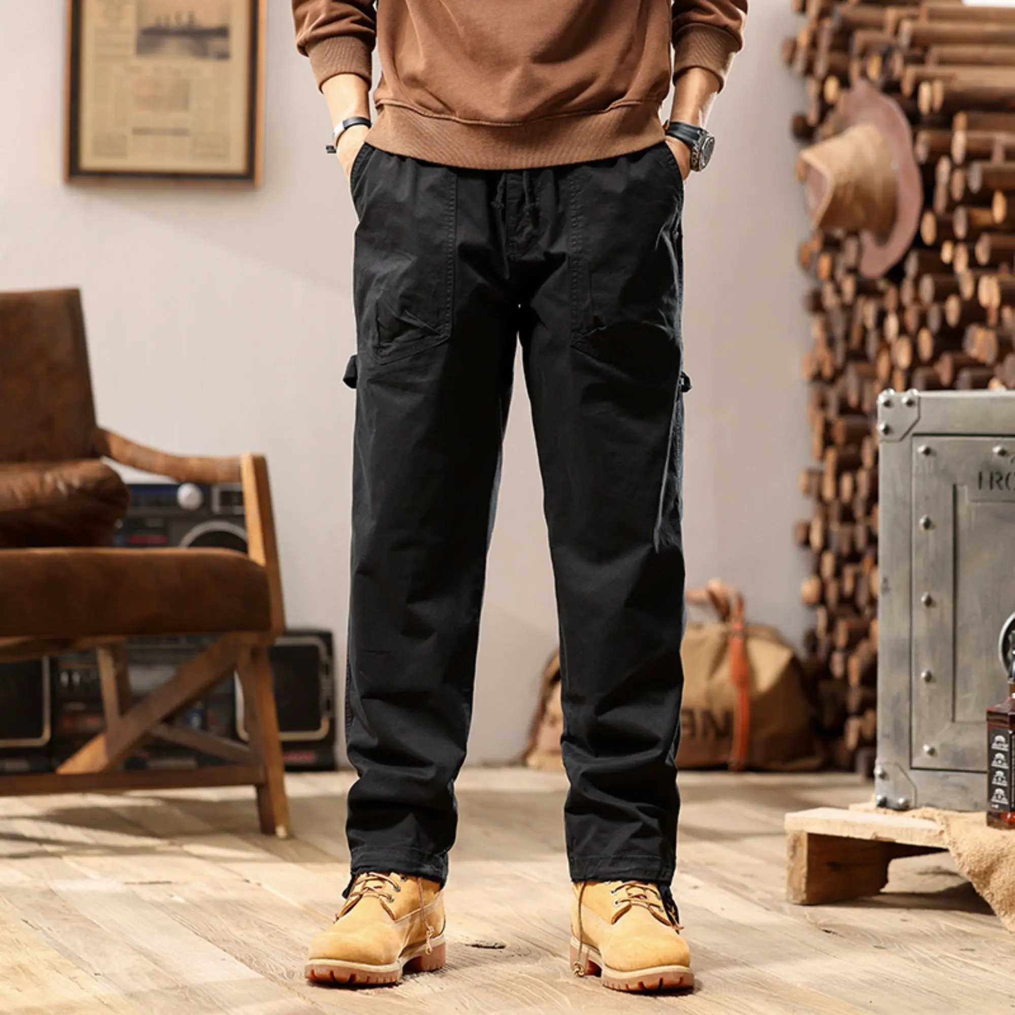 Men’s cargo pants with large 3D pockets, drawstring waist that can be tied at the hem, flat waistband option, retro commuter casual style