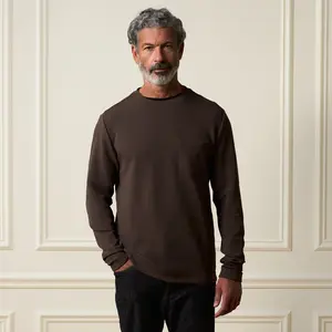Crinkle Scuba Crew Neck in Brown