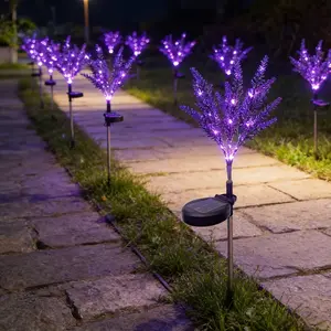 LED Solar Outdoor Lawn Light, 7 Head Lavender Flower Lamp, Water Resistant Garden Decorative Lights for Yard, Pathway, Backyard, Mother's Day Gift, Waterproof Garden Light