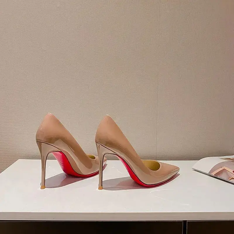 New 2025 Autumn Black Patent Leather Pointed Women's High Heels Sexy Women's Dresses Slim High Heels Walking Shoes Girl(Raincoats)Gift New 2025 Autumn Black Patent Leather Pointed Women's High Heels Sexy Women's Dresses Slim High Heels Walking Shoes Girl(Raincoats)Gift