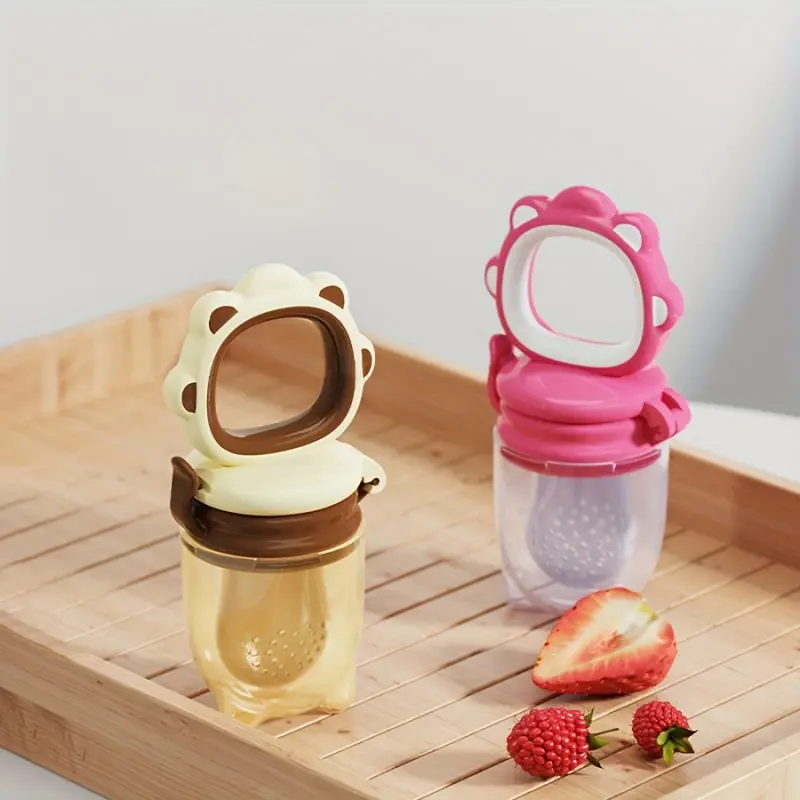 Baby Fresh Food Feeder in Cartoon Lion Animal Shape, Silicone Teething Toy and Soothing Fruit Pacifier for Ages 0-3 Years, Fruit Vegetable Juice Feeder, Mesh Feeder