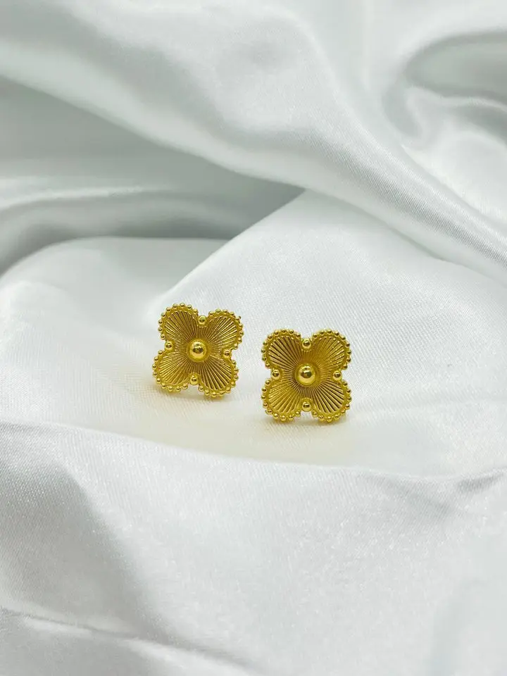 Gold Clover Stud Earrings