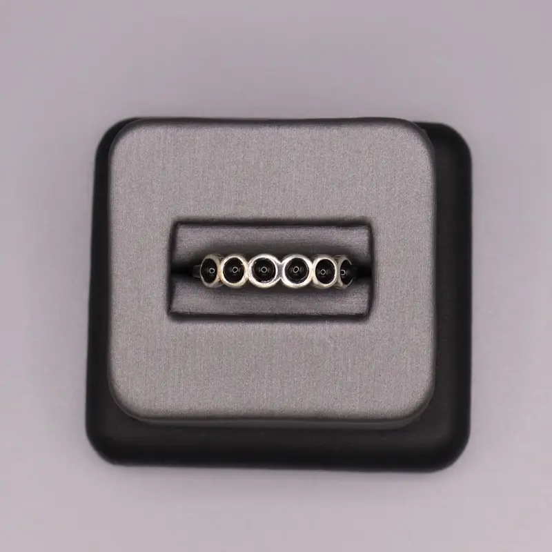 Sterling Silver Stone Ring - Onyx Bead Design