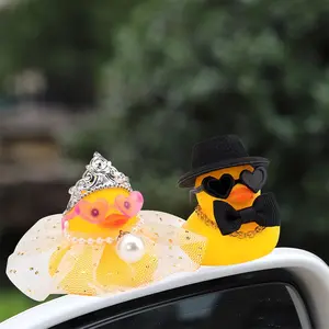 Wedding Rubber Duck Set, Bride Groom Ducks, Mini Couple Ducks, Ceremony Gift Memorial, Wedding Blessing, Elegant Gift, Bridal Shower Gift, Wedding Favors, Themed Goodies