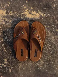 1 Pair Men's Retro Brown Flip-Flops | Casual Business Style | Soft Leather Upper + Massage Footbed + Durable Rubber Sole | Ideal for Outdoor Activities / Home / Short Trips, Easy to Clean & Maintain