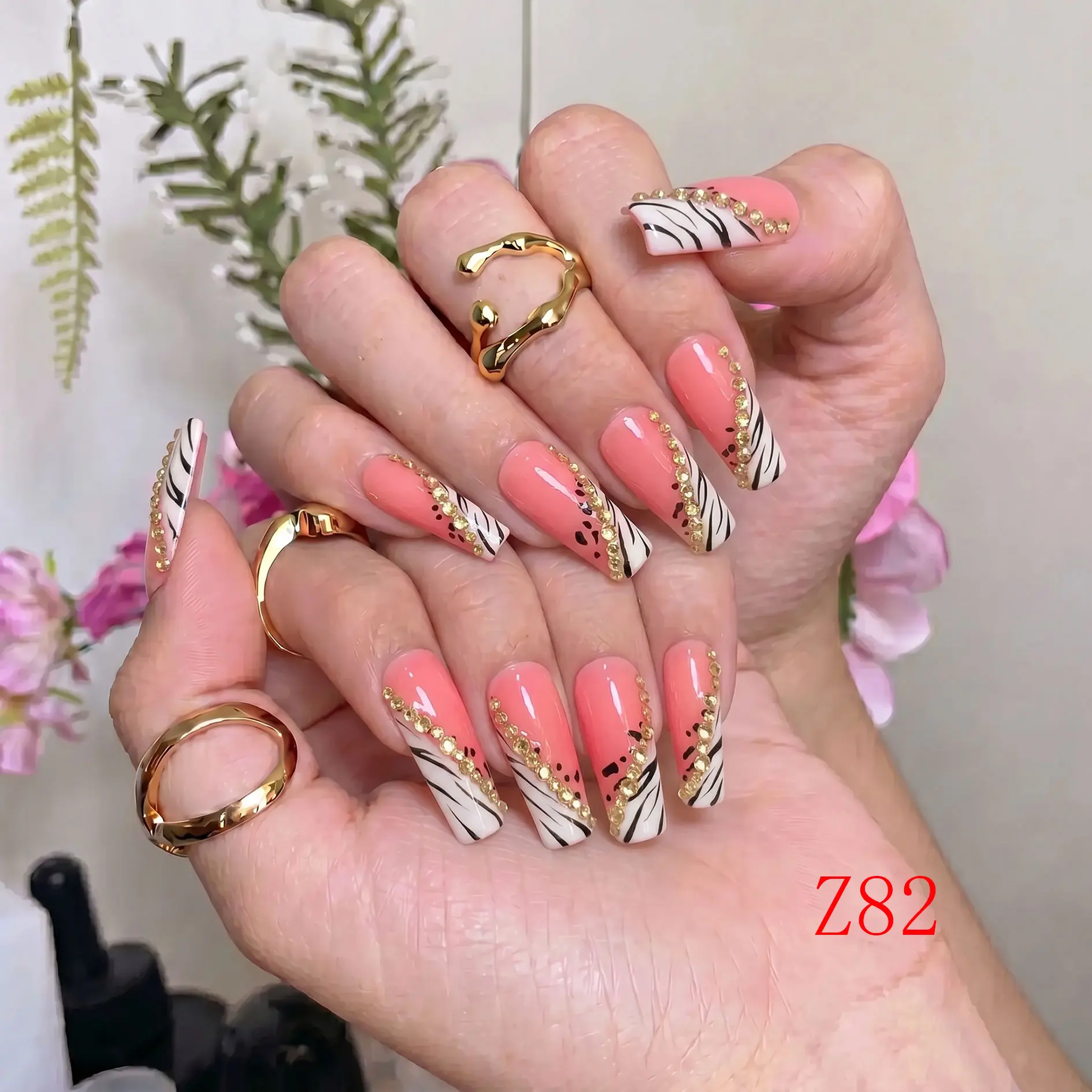 Nailbeebee Z82 1.2in Handmade Acrylic Press-On Nails - Reusable, Salon-Quality, Long-Lasting, Easy Press-Fit DIY Nails for Daily Wear, Date Nights, Glossy False Nails