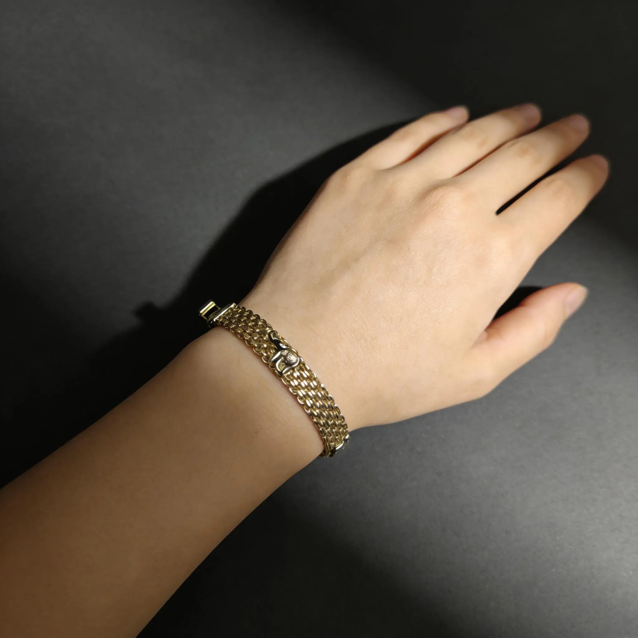 Casual Gold Elephant Bracelet, 8 Inch Unisex Costume Jewelry for Daily Wear, Meaningful His and Hers Bestie Gift, Meaningful Gifts, 8 Inches, Fashion, Animal, Bestie Gift Pick