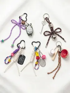 Tennis Woven Bag Charm Keychain, Cute Smiley Face Handbag Pendant, Aesthetic Heart Carabiner Key Ring, Sporty Bag Decor, Perfect Birthday Christmas Gift for Tennis Lovers Women Girls, Trendy Phone Charm for Backpack Tote