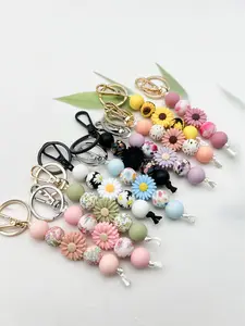 Bohemian Daisy Silicone Beaded Keychain, Teacher Gift Bag Car Pendant Charm, Perfect Gift for Teachers and Friends