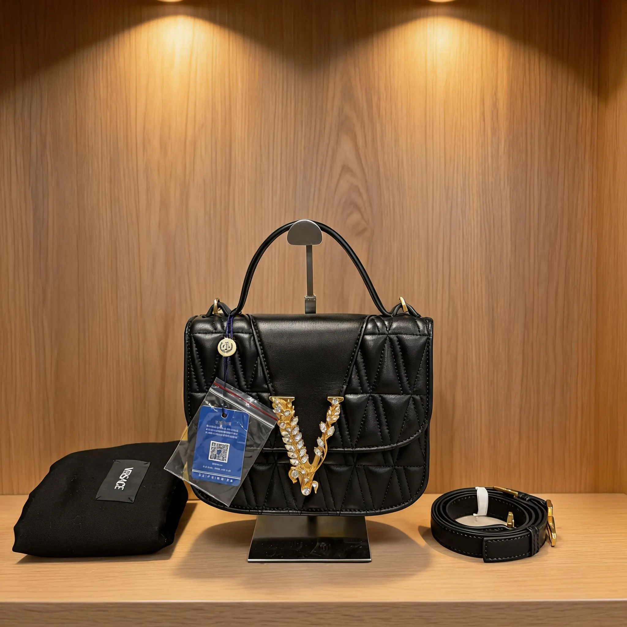 Pre-owned VERSACE Leather Shoulder Bag I0709462214