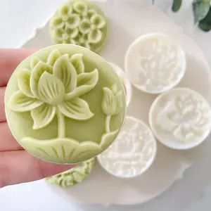 Lotus Flower Pattern Moon Cake Mold, 5 Counts/set DIY Hand Press Cookie Stamps, Baking Tools for Home Kitchen, Baking Supplies Kit, Baking Utensils, Kitchen Accessories
