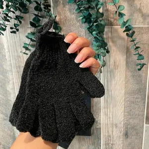 Black Exfoliation Gloves Black Exfoliation Gloves