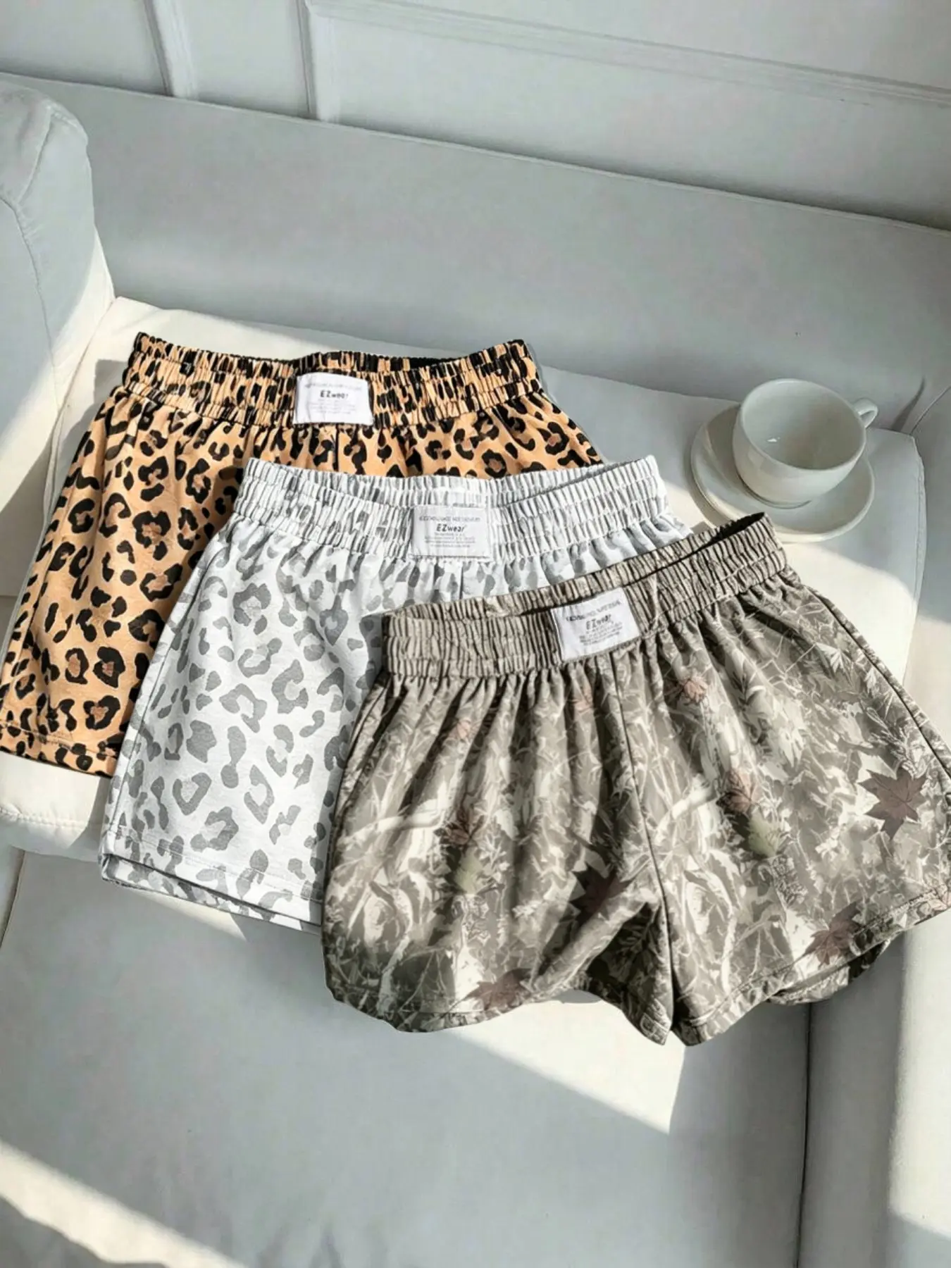 3 pieces, Y2K Millennium style withered tree branches camouflage/leopard print/camouflage spots/checkerboard/American flag full printed casual shorts, elastic waist loose casual shorts, suitable for women's daily commuting and outdoor wear in summer