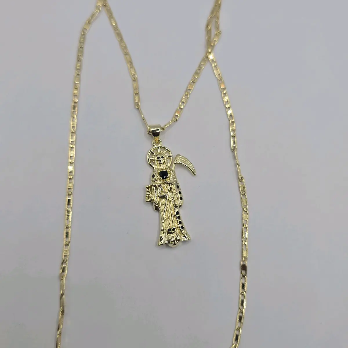 LA SANTA MUERTE/ THE GRIM REAPER small pendant with chain gold-plated 22"inches with stone's
