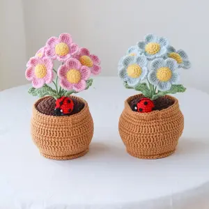 Crochet Daisy Flower Pot with Ladybug Handmade Desk Decor Mother's Day Gift Teacher Appreciation Cute Floral Arrangement in pot