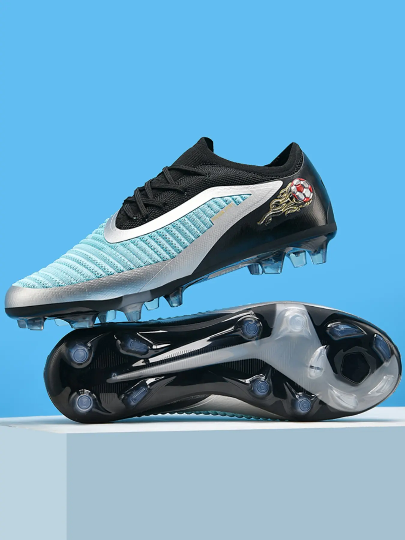 High-Quality Football Cleats for Men and Women, Lightweight Breathable Outdoor Sports Shoes, Durable TF Anti-Slip Cleats for Training and Matches, Soccer Boots