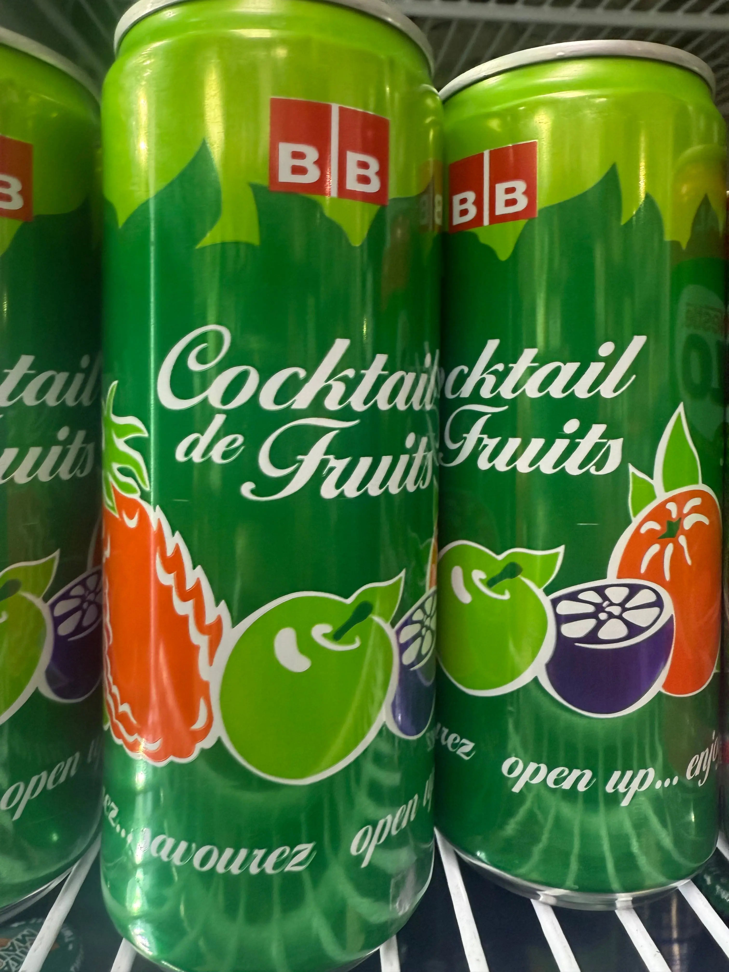 BB fruit Cocktail juice Case of 24  l Cocktail de fruits