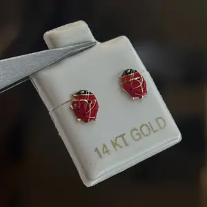 14k Lady bug stud earrings