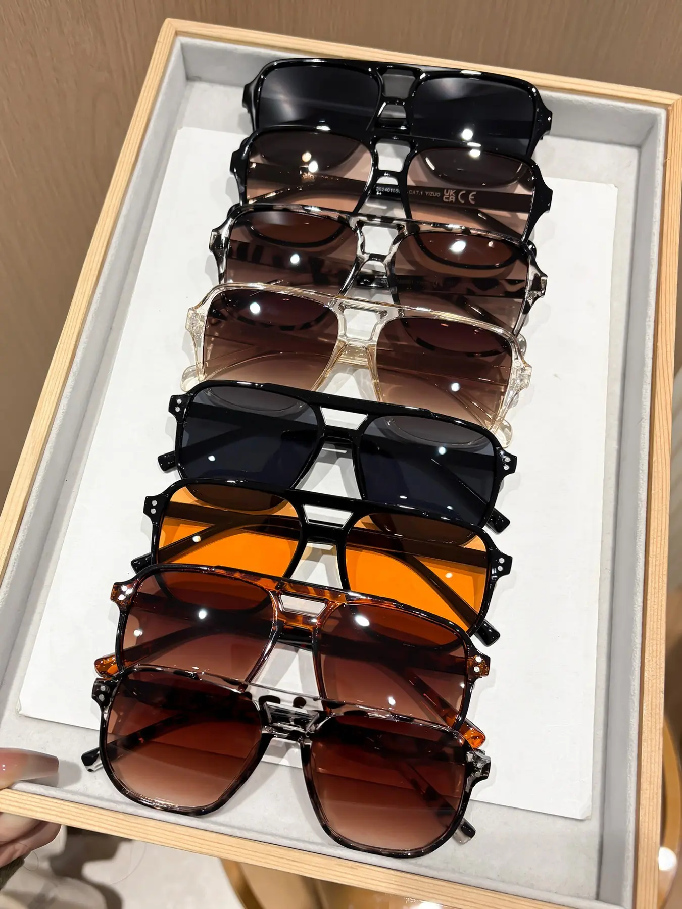8 Pairs Multicolor PC Frame Sunglasses Set, Fashion Accessories, Colorblock Lenses, Ideal for Commuting, Street Photography, Gift Option