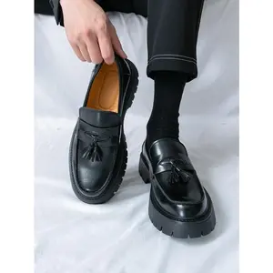 Men's Black Soft Patent Leather Platform Chunky Heel Loafers Fashion Tassel Business Casual Formal Work Shoes Non-Slip Lug Dress Shoes Sole Slip-On Penny Loafers   Non-Slip Lug Sole Round Toe Formal Shoes for Business Work & Daily