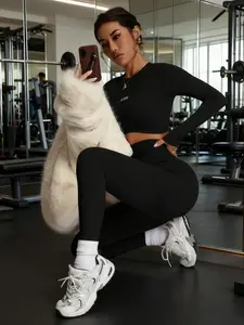 Two-Piece Set Women's Solid Long Sleeve Crop Tee & High Waist Leggings Tracksuit Set, Sporty Round Neck Top & Skinny Pants for Yoga Gym Workout, Ladies Sportswear for All Seasons, Athletic Activewear Tracksuits, Yoga Clothes Set, Sweatsuit Sets