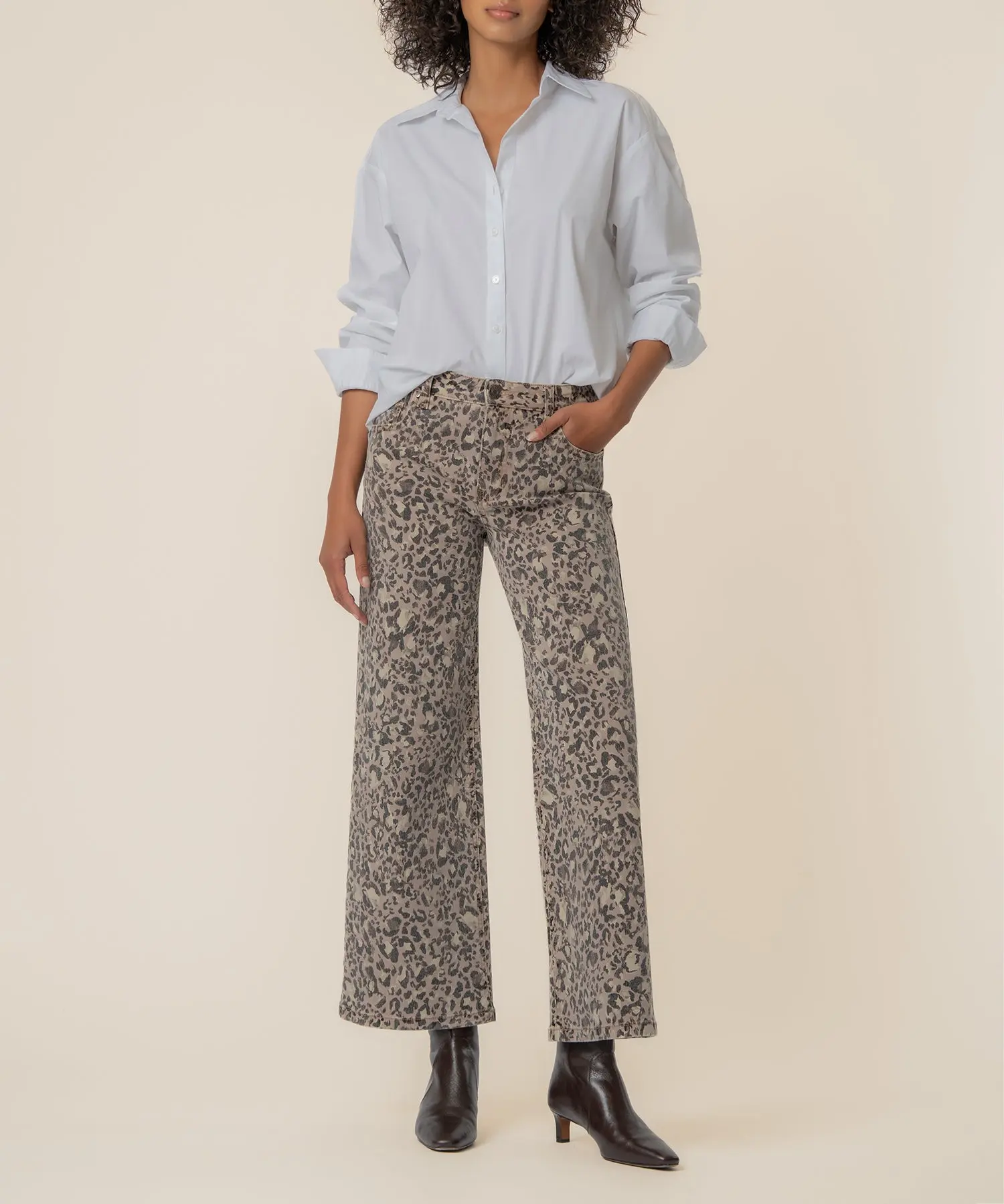 Meg High Rise Wide Leg, Petite in Taupe