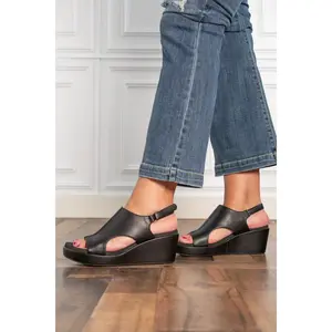 Corkys Carley Too- Black