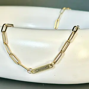 7 slot Grille Paperclip Necklace