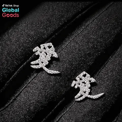 Naruto Anime Zircon Ear Studs, Gaara Love Symbol Heart Graphic Earrings, Unisex Cosplay Accessories, Gaara Fan Gift for Fans of Naruto, Sohochic Fashion Jewelry