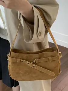 Sweet simple  single shoulder bag, Shoulder Commuter Bag, vintage lock design, fashionable accentuating single-shoulder baguette bag,  versatile, multiple colors to choose from, suitable for office workers, daily commuting, shopping dates, etc.