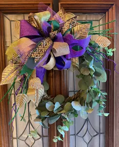 Wreath Enhancer: Mardi Gras