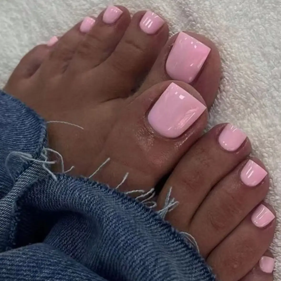 Dusky Pink Press On Toenails | CurvLife Nail | 24pcs Medium Square Fake Toenails | Glossy Finish with Muted Pink Hues & Sleek Texture | Easy to Apply, Comfortable & Long-Lasting | Great for Beach Days, Poolside, Casual Outings & Summer Styles