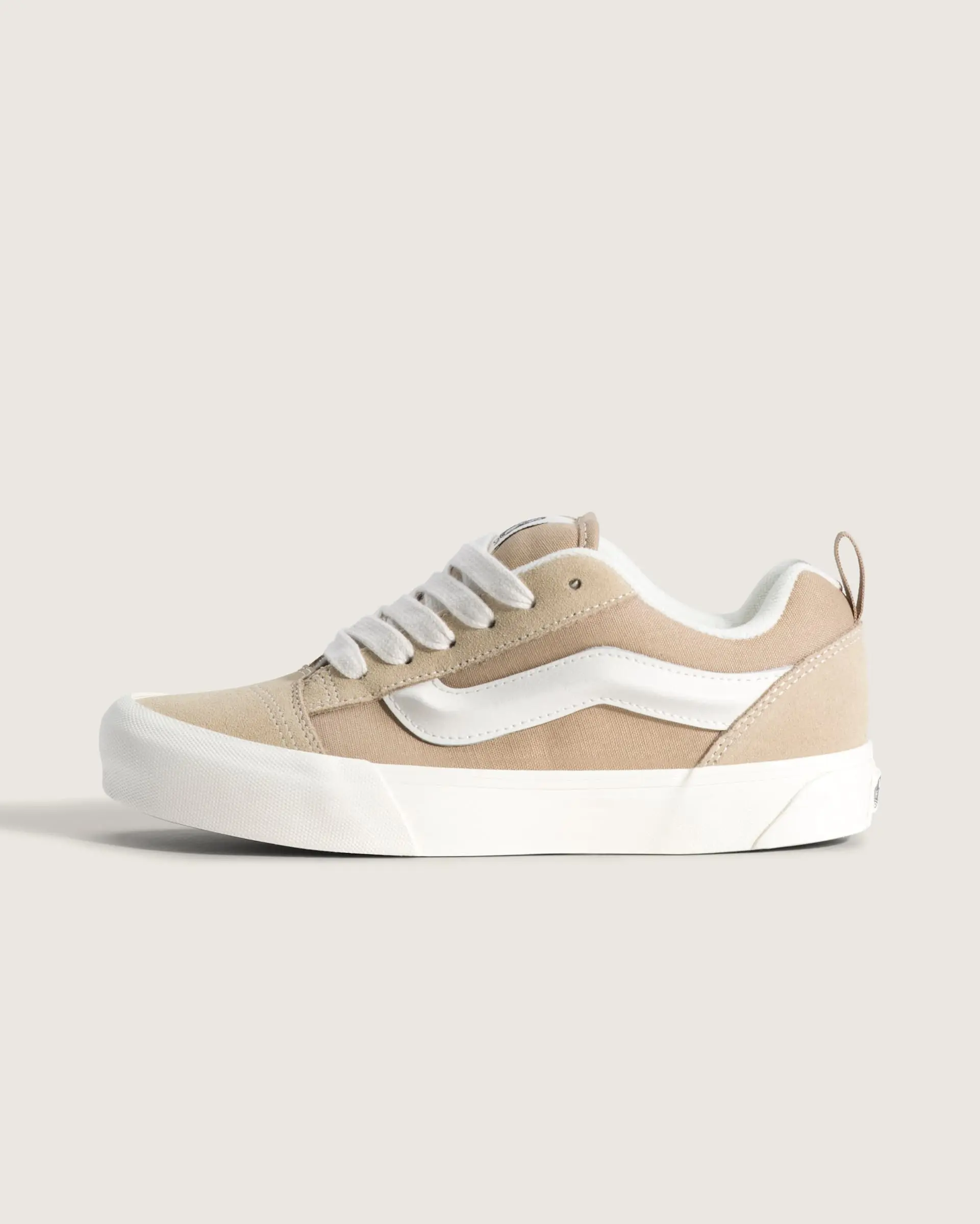Vans Unisex Knu Skool Low Top Shoe