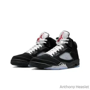 Retro-Style Og Limited Edition Black Gray & Silver Basketball Shoes - Durable Comfortable Casual Sports Footwear for Everyday Wear