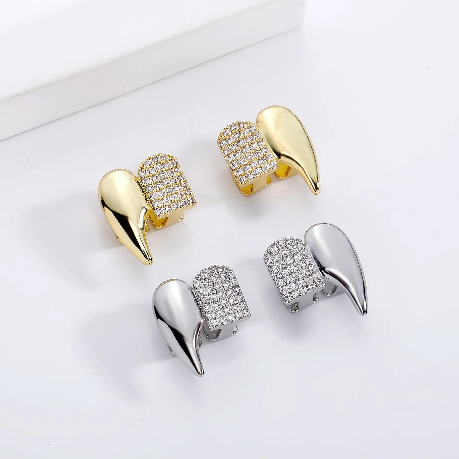 Gold-Silver Plated Halloween Vampire Fangs Grillz, Iced Rhinestones Hip Hop Teeth Caps, Spooky Look Costume Wear Jewelry for Cosplay Parties