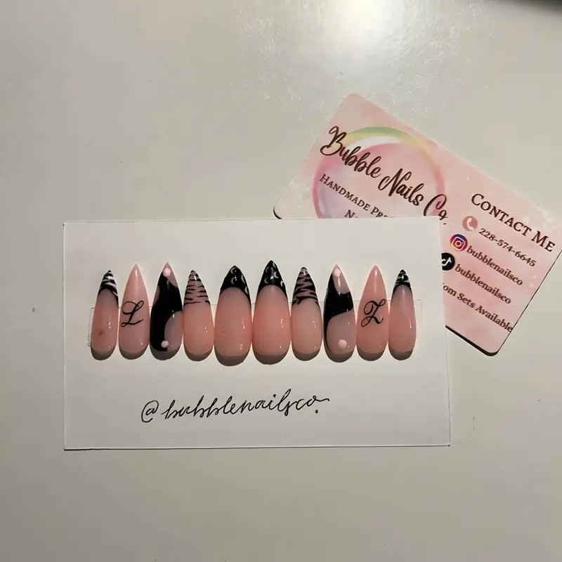 BubbleNailsCo CUSTOMIZABLE initial Handmade Press-Ons !!PLEASE READ!! put the initial you want in the order comments reusable nail