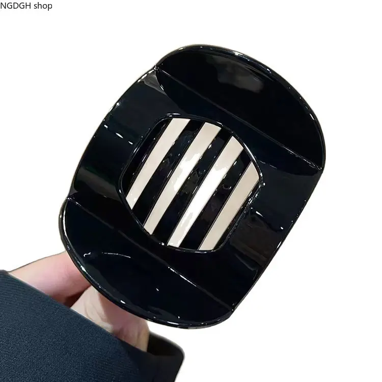 Glossy, Square Shape Hair Clips with a Hollow Cutout Design - Lightweight & Durable for Outdoor Sports, Minimalist, Plastic, Claw Clip, Glossy Finish, Strong Hold, Female Clip