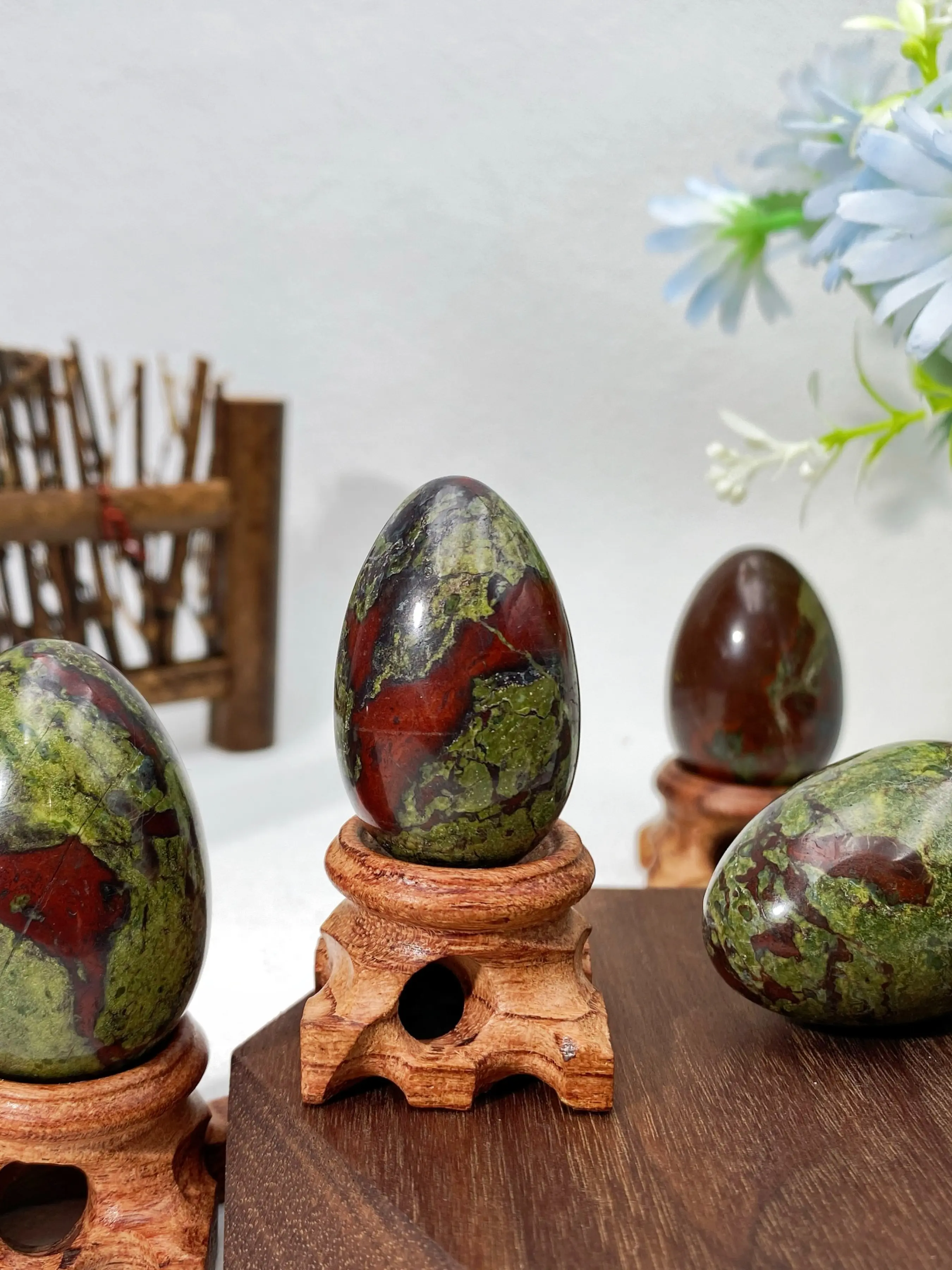 1PC Unique Dragon Blood Stone Egg Carving Piece, Crystal Carvings, Desktop Decoration, Home Decor, Crystal Ornament, Easter Gift, Best Choice for Crystal Lovers
