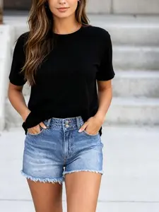 Women Casual Denim Bermuda Shorts With Pockets And Button Detail Light Blue Straight Leg Medium Stretch Short Jeans