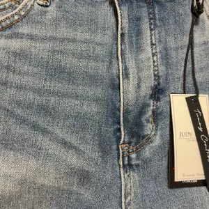review image 4