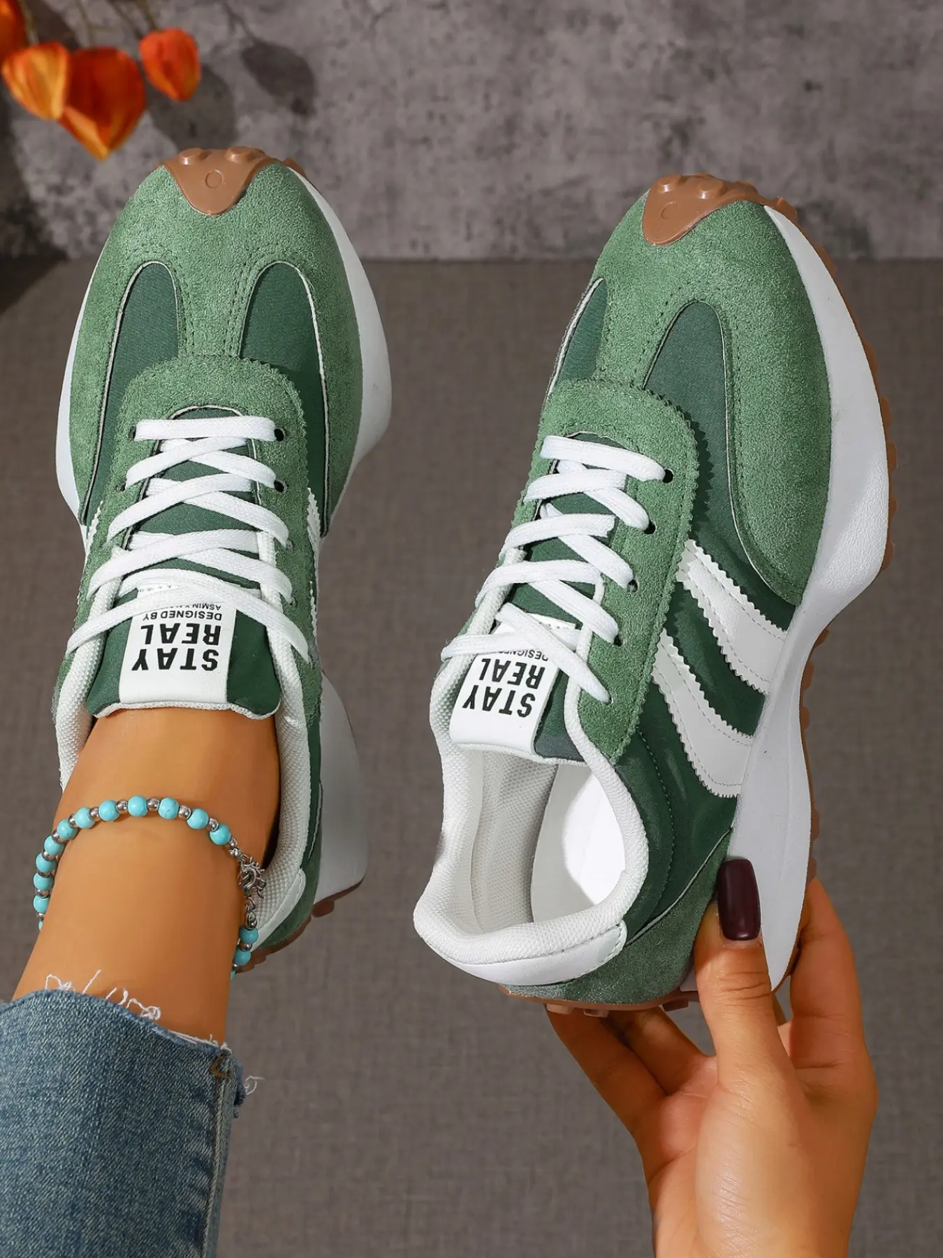Women's Thick Sole Casual Shoes, Patchwork Laces, Breathable Anti-Slip Sports Shoes, Thick Soled Sneakers, Patchwork Design Sneakers, Casual Walking Sneakers, Ideal for Outdoor Activities, Commute, and Leisure