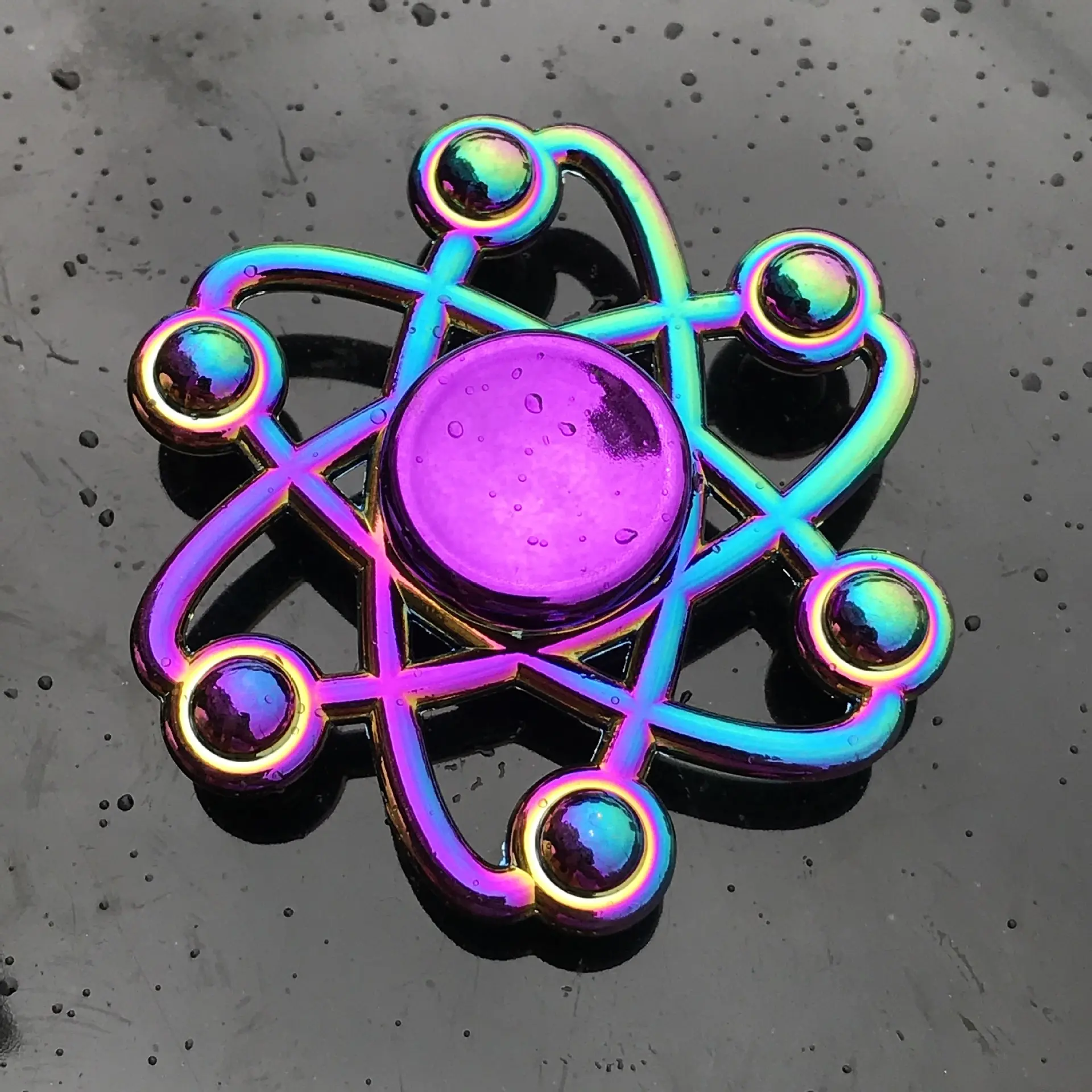 1pc Rainbow Color Alloy Finger Spinner for Relaxation, Durable Edc Toy for Focus and Calm, Multi-Color Fidget Spinner, Stress Relief Fidgeting, Stress Relief Gadgets