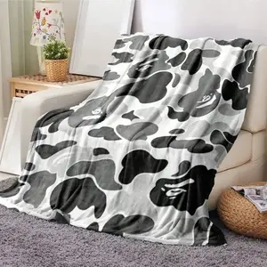 Camouflage Flannel Blanket Soft Polyester Digital Print Warm Modern Throw Plush Cozy Textured Essential Sofa Decor Masculine Rustic Lodge Style Durable Comfort -280GSM