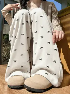 Women's Low Waist Butterfly Print Pants, Elegant Casual Everyday Summer Trousers, Comfortable Fitted Design, Perfect for Outdoor Sports, Casual Fashion Pants