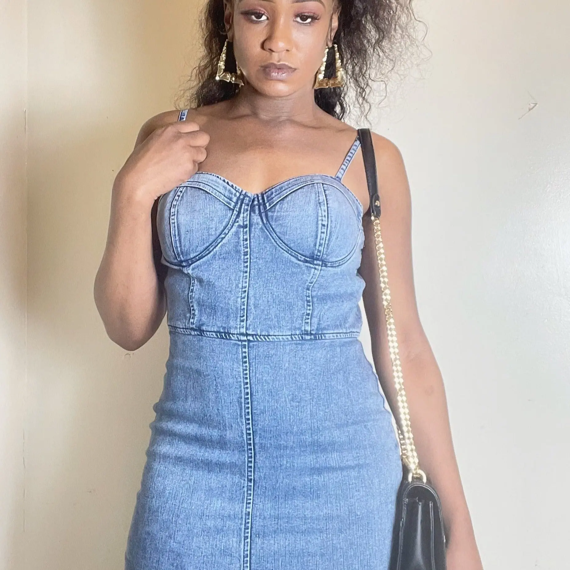 how to style bodycon dress in winter Stylish Winter Outfit Ideas with a Black Bodycon Dress