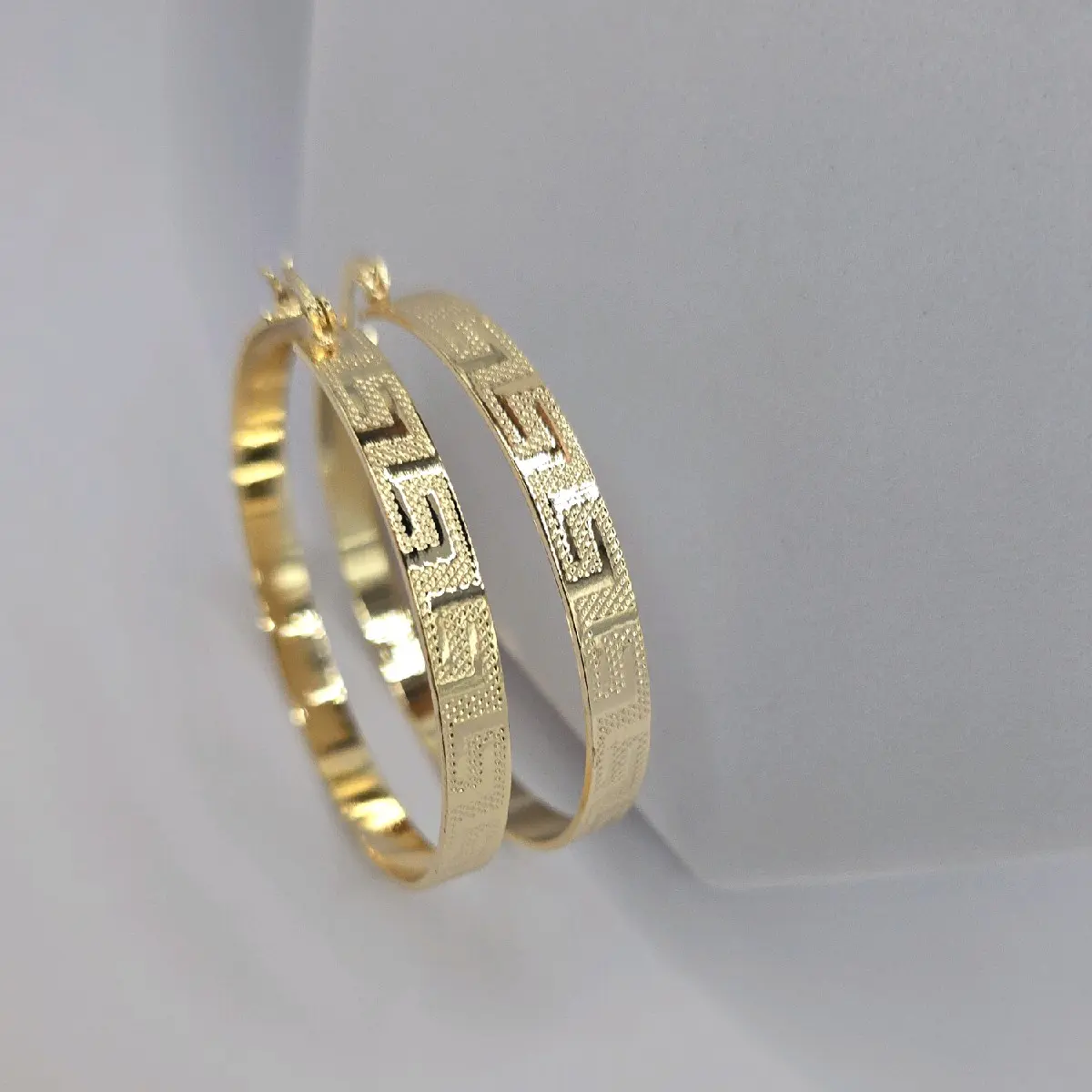 HOOPS Earrings fashion style gold-plated beautiful design medium size accessories women