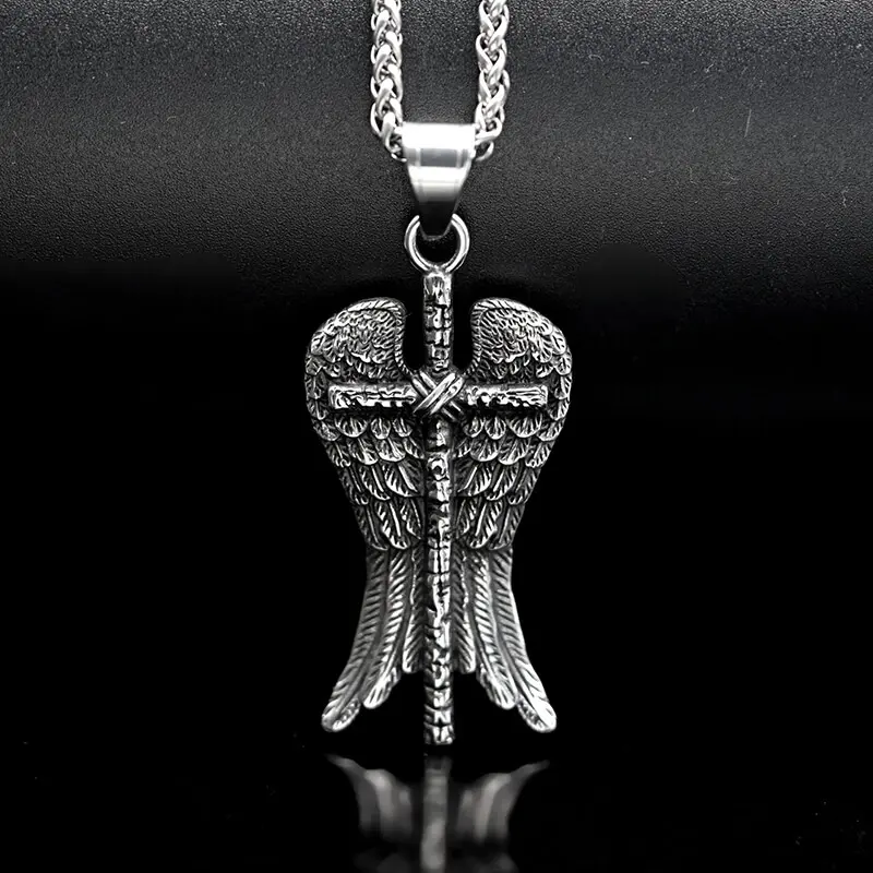 GTHIC Vintage Angel Wing Cross Stainless Steel Pendant, Non Tarnish Vintage Cross Necklace, Inspirational Jewelry for Men, Men's Accessories Daily Wear, Non Tarnish Necklace