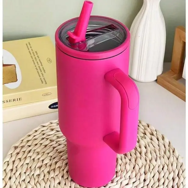 40oz Large Capacity Stainless Steel Travel Mug with Handle & Foldable Straw,Vacuum Insulated Tumbler for Home,Office,Car, Outdoor & Camping,Reusable Drinkware,back to school gifts
